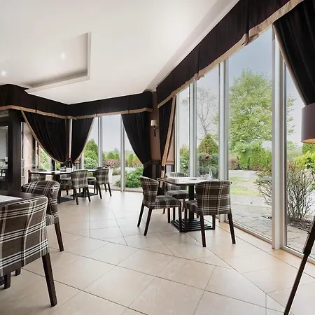 The Amber Business & 3* Oleśnica