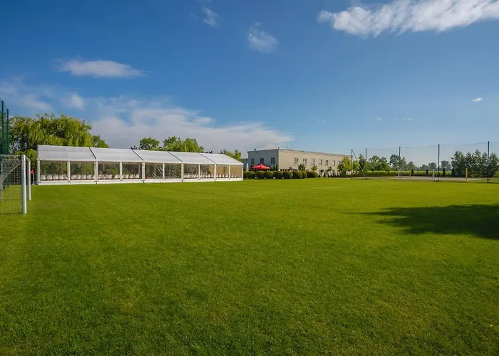 Hotel The Amber Business &